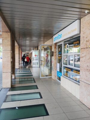 Omnifon Warszawa pasaż Muranów